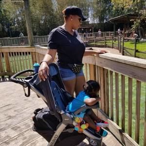 Meet your Posher, Kandi